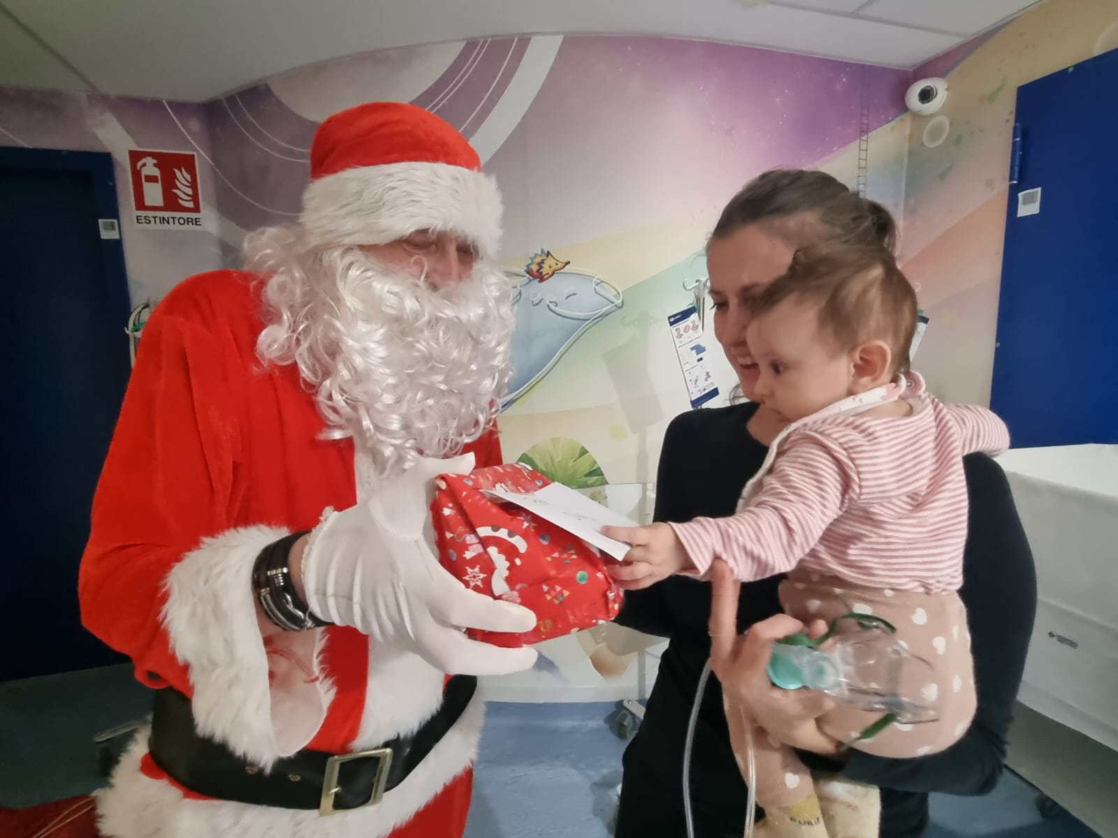 Babbo Natale all'ospedale dal Ponte