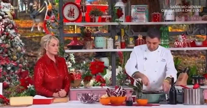 Un calice di vino in cucina “per stordire la preda”: polemiche di fuoco su chef Barzetti