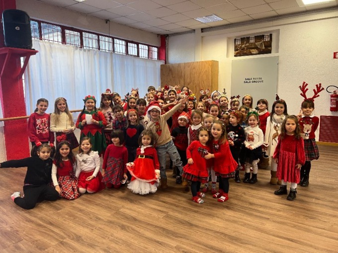 Festa di Natale a ritmo di ballo con il “Dance Club”