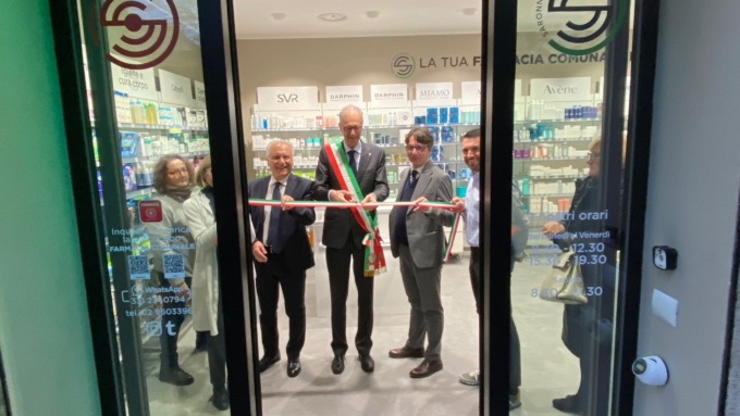 Farmacia comunale, inaugurata la nuova sede