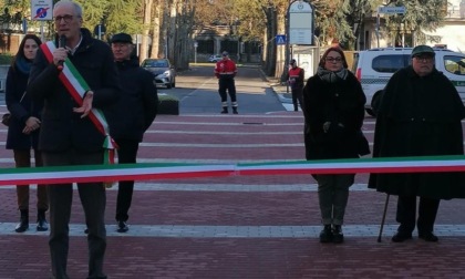 Inaugurata la nuova piazza Amendola a Saronno