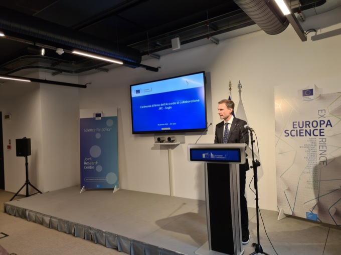 Firmato l’accordo per il decommissioning del reattore di Ispra