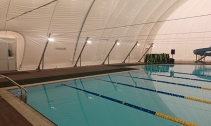 In piscina torna il pallone pressostatico