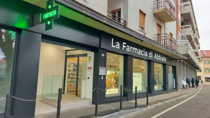 Attesa finita: aperta la farmacia comunale ad Abbiate
