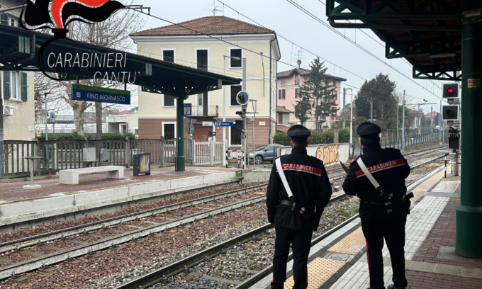 15enne semina il panico in stazione: due rapine, evasione e tentata violenza sessuale