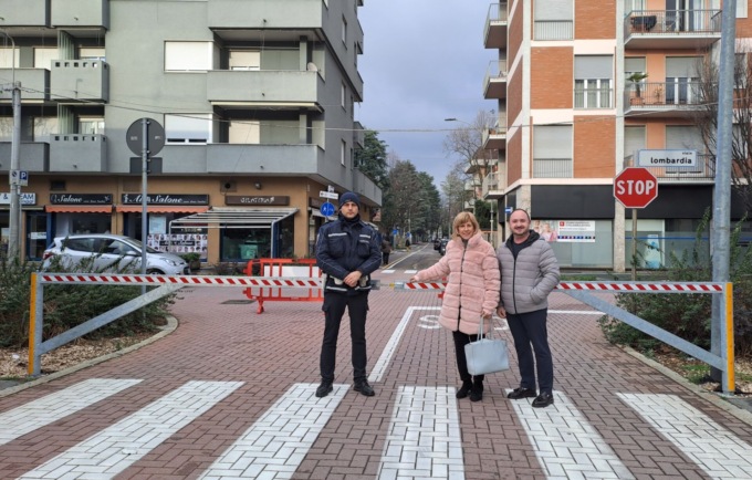 Sbarre per la sicurezza stradale a Castellanza nei pressi delle scuole