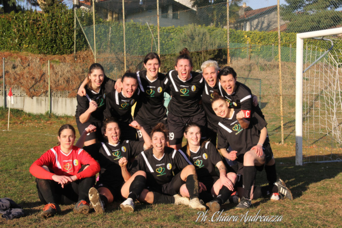 La squadra Uc Solbiatese femminile  a un punto  dal titolo chiama il tifo