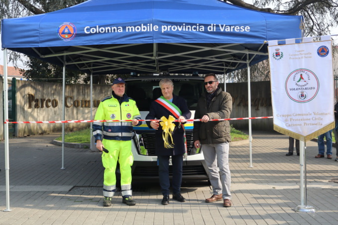 Inaugurato il nuovo mezzo della Protezione civile
