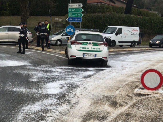 Ripristinata la viabilità lungo la SP1 a Varese
