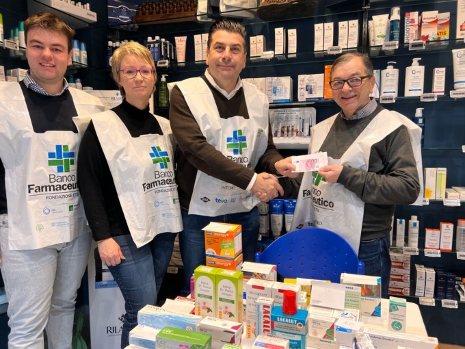 La donazione del Lions Club Gerenzano Basso Varesotto per il Banco Farmaceutico