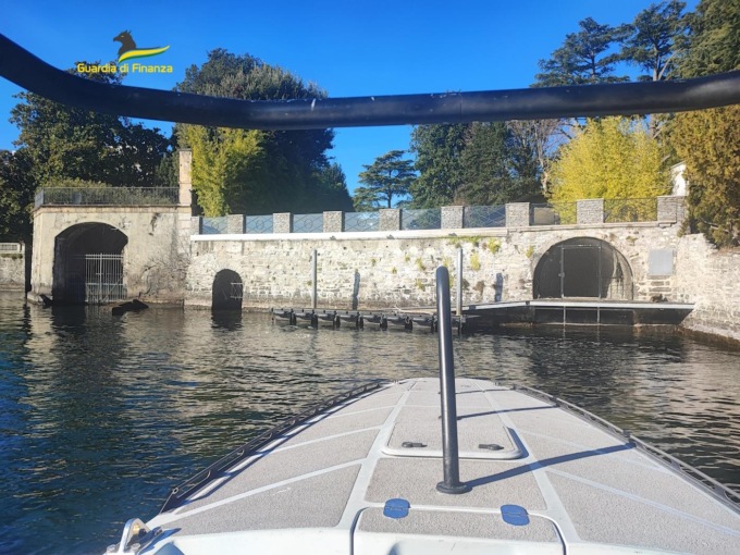 Accesso al lago “bloccato” da un privato: intervento della Guardia di Finanza