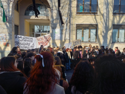 sciopero studenti al candiani di busto