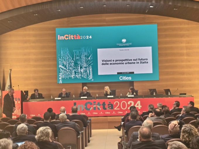 Per il rilancio dei centri urbani Varese fa scuola