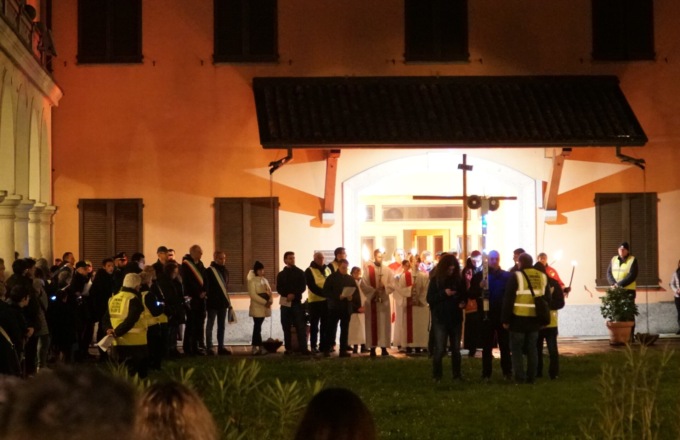 La via Crucis a Saronno