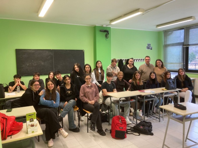L’Isis “Valceresio” vince la medaglia d’oro, d’argento e di bronzo a “Latuaideadimpresa”