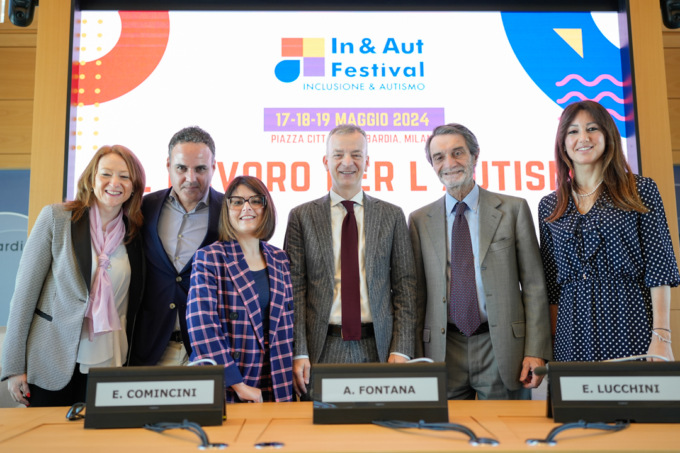 Giornata mondiale sull’autismo, il presidente Fontana: “Inserimento lavorativo fondamentale”