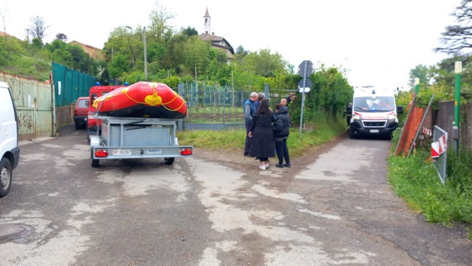 Tenta il suicidio nelle acque dell’Olona: ragazza recuperata