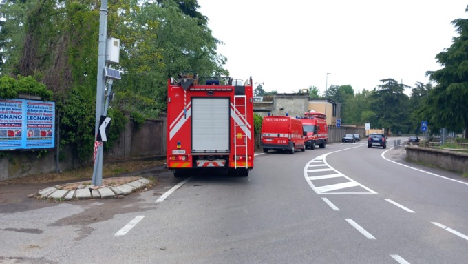 Olgiate Olona: ragazza tenta il suicidio, soccorsa