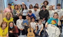 Concerti in pediatria al Dal Ponte grazie ai giovani musicisti