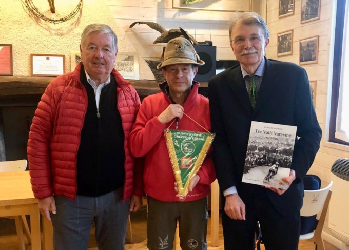 La “Tre valli varesine” ospite del “Caffè degli alpini”