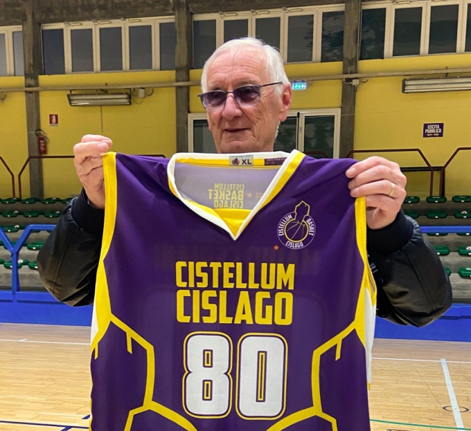 Il palazzetto dello sport dedicato a Ceriani