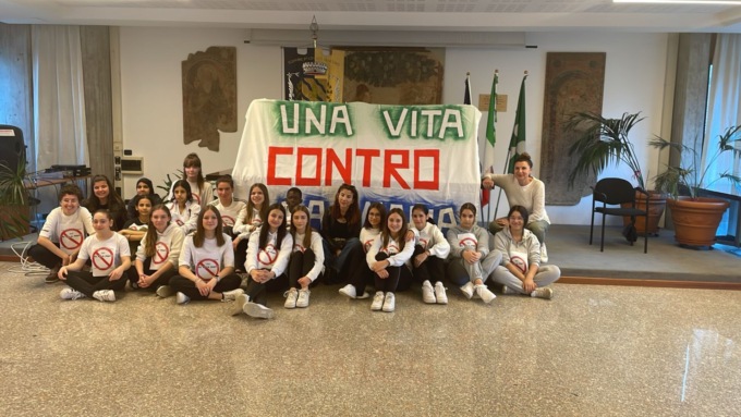 Flash mob contro la mafia in municipio