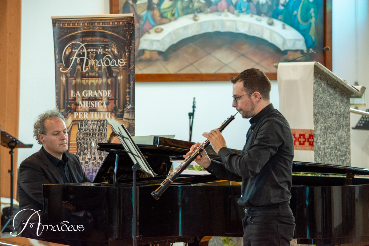 soprano, oboe e pianoforte Amadeus in Concerto in Rosa a Marnate 2024 (r)-8