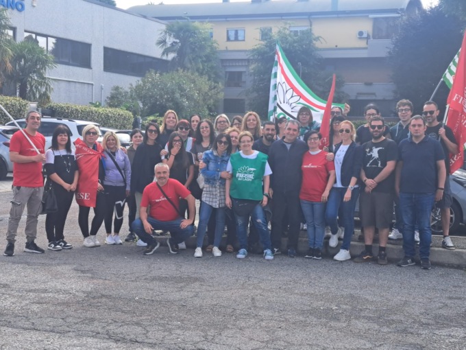 Sciopero per i lavoratori della Metalgalvano di Saronno