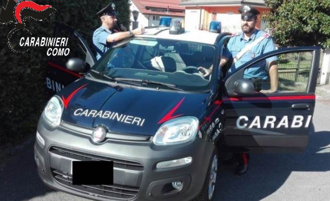 Ha fornito false generalità e aggredito i carabinieri, 14enne arrestato