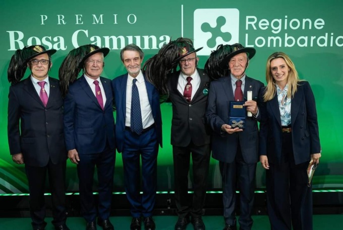 Rosa Camuna per i Bersaglieri grazie a un cislaghese
