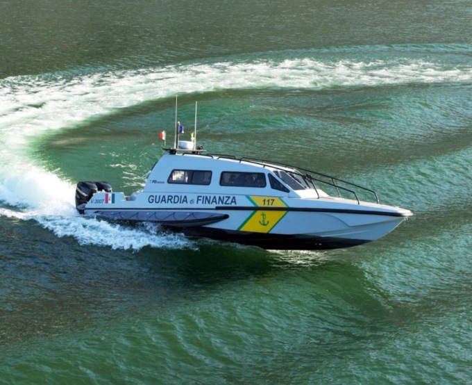 Illeciti demaniali sui laghi di Lugano e Monate: evasione per 200mila euro