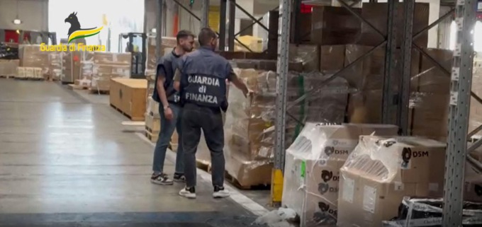 Maxi sequestro di droga sintetica