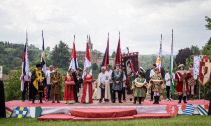 E' il Rione Somadeo a vincere nella corsa dei cerchi