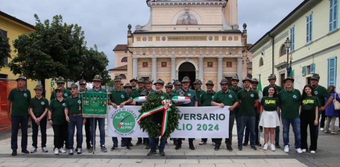Le Penne nere di Turate festeggiano il decimo anniversario