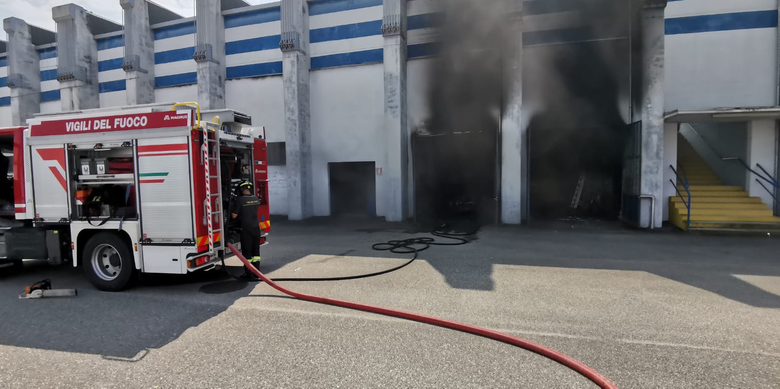 Incendio stadio Busto Arsizio