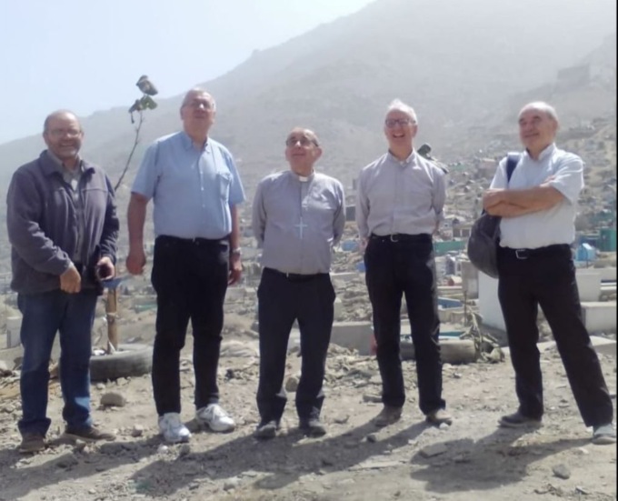 Viaggio oltreoceano per il parroco di Castiglione in Perù con l’arcivescovo Mario Delpini