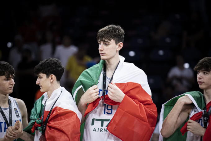 SuiGOAT da Tradate a Istanbul e ritorno, con l’Azzurro dell’Italbasket e l’argento mondiale