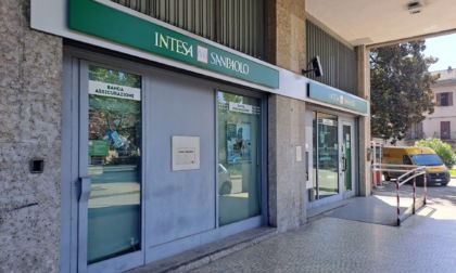 Banca Intesa chiuderà la filiale fagnanese e i clienti protestano