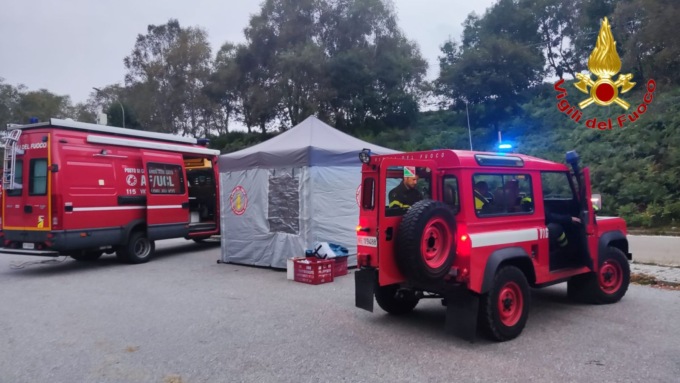 Esce in cerca di funghi, ma non torna: ricerche in corso a Maccagno