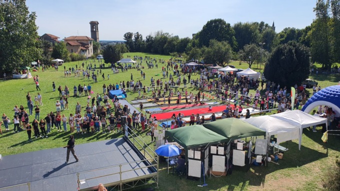 Un tripudio di colori al parco della Magana per Gioca lo sport