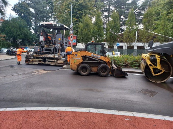 Lavori in conclusione al cantiere di via Miola