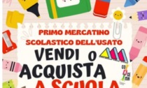 Con il Comitato genitori  mercatino scolastico a Castellanza