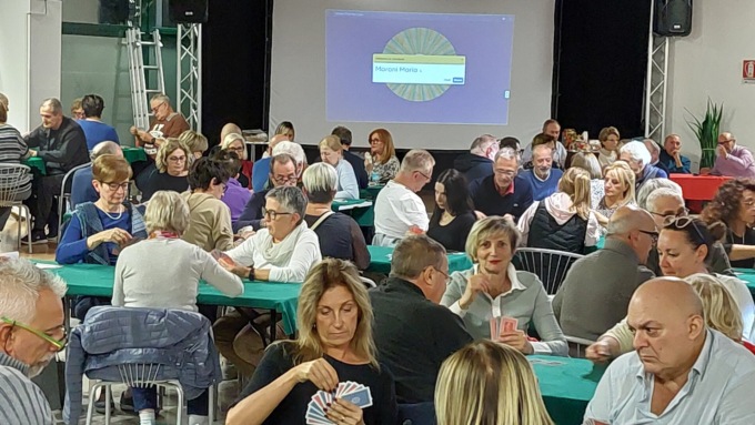 Un torneo di scala 40 per aiutare la Mensa del Padre nostro
