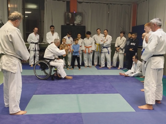 Sul tatami c’è spazio anche per le carrozzine: il Bu-Sen abbatte ogni barriera