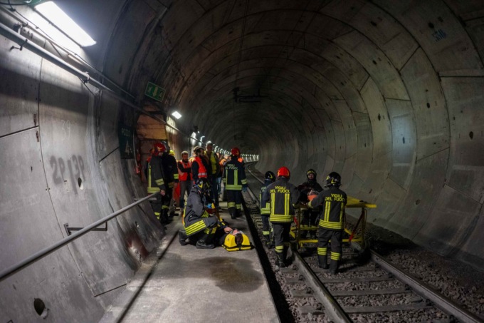 Castellanza, “prove d’emergenza” sui binari in galleria