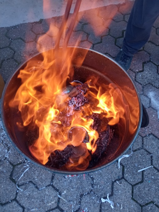 Ceramica Raku protagonista con Giocare con l’arte