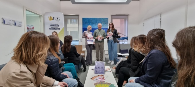 Sorrisi in rosa: 75 studentesse visitate alla Liuc