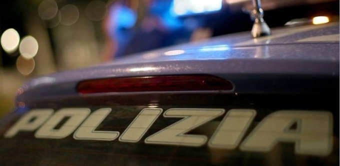 Insultava la Polizia su facebook: denunciato 67enne