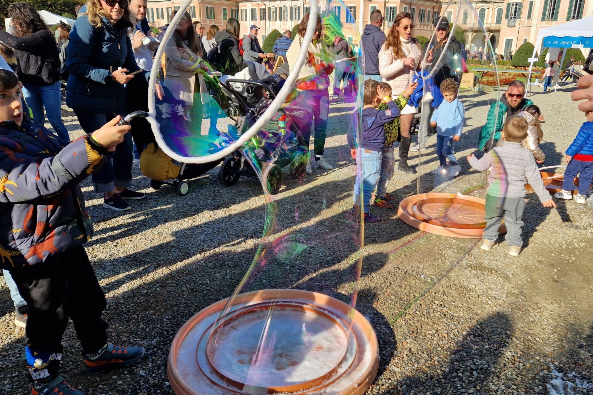 Un sorriso per il Ponte BOLLE GIGANTI