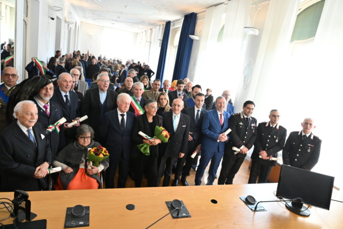 Cerimonia di consegna delle onorificenze a Varese